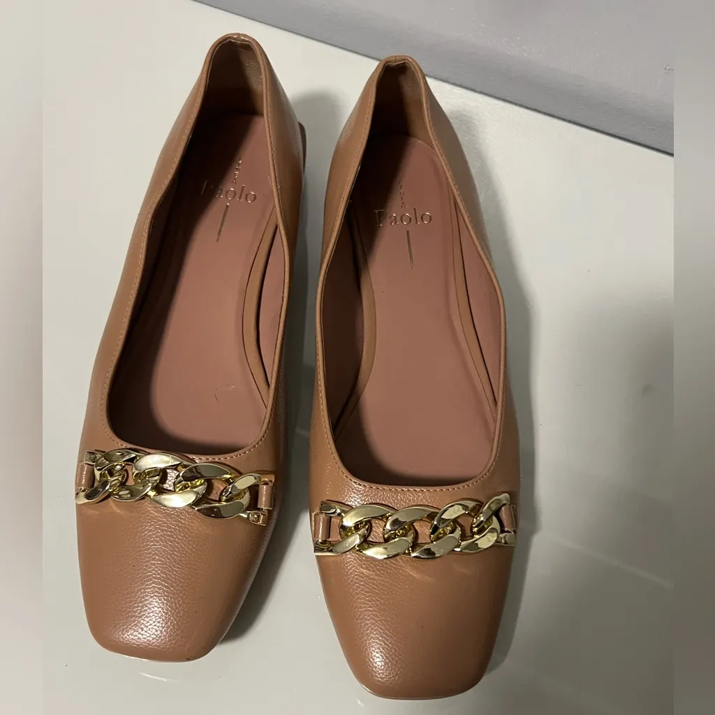 Paolo Tan Leather Loafers with Gold Chain Size 9 - Image 6