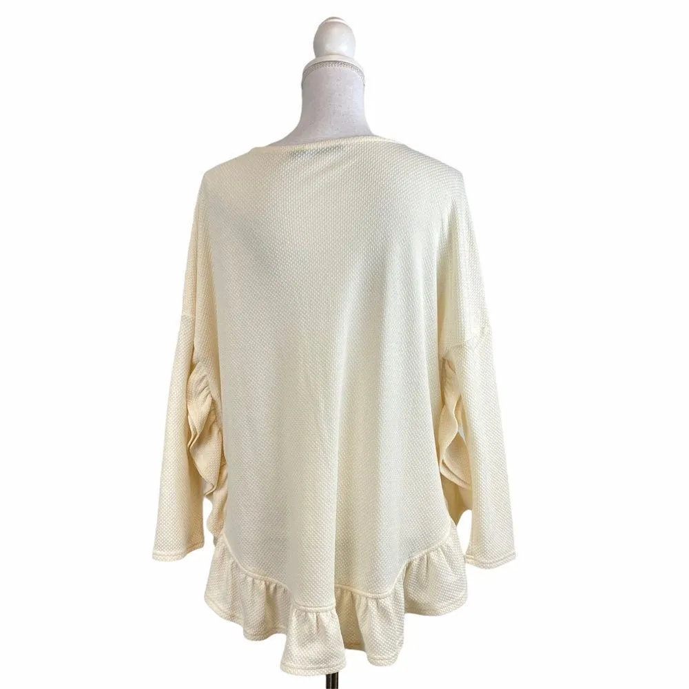 Doe & Rae Small Oversize Textured Sweater - Image 4