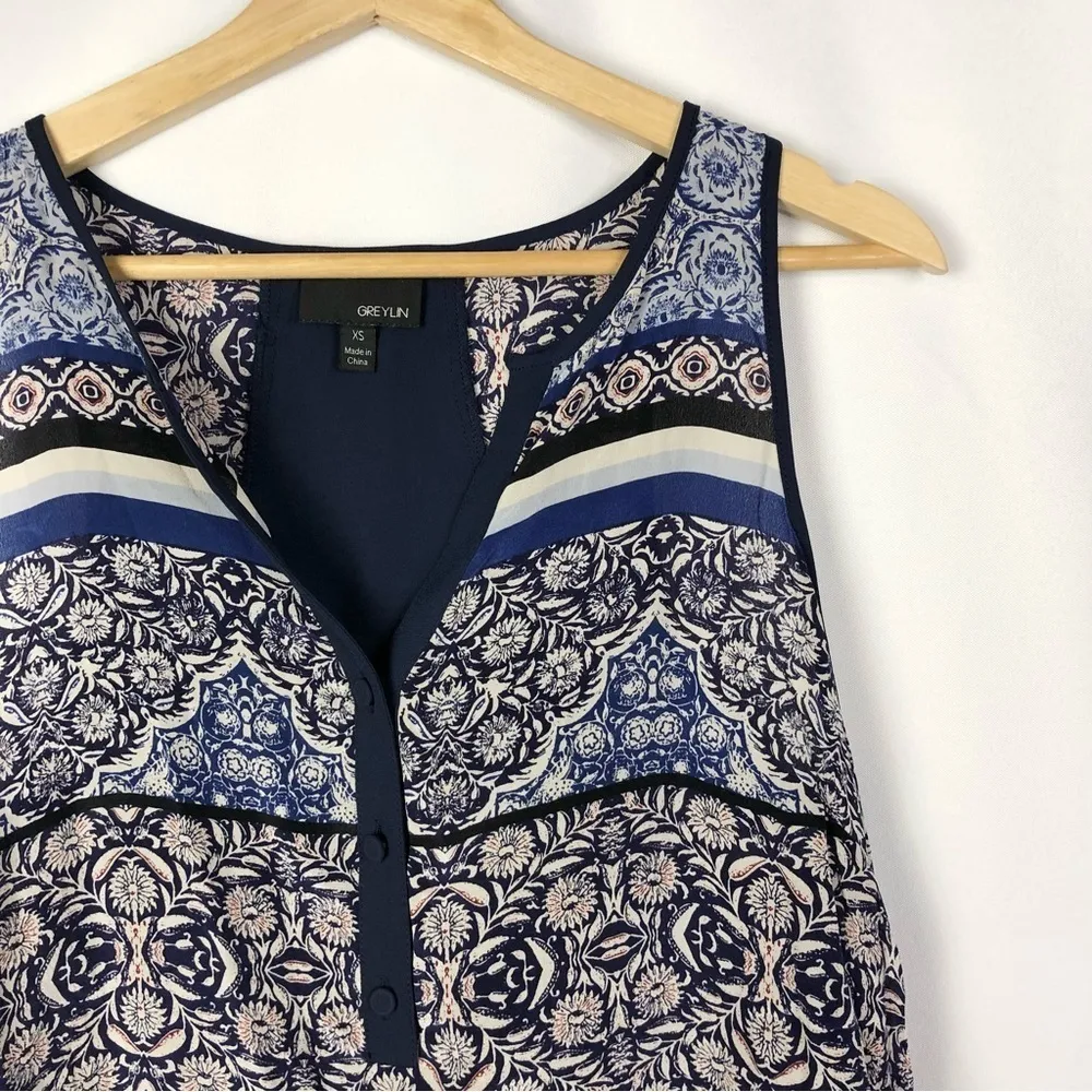 Boutique Greylin Blue Floral Silk Sleeveless Blouse XS - Image 3