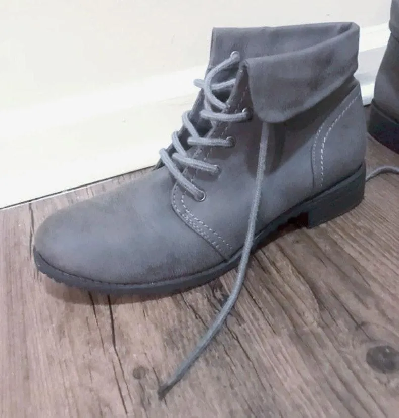 Sonoma Life Style Fold-Over Gray Boots - Size 10 - Image 4