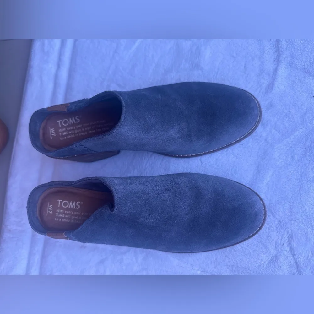 Toms Leila Forged Iron Grey Suede Stacked Chunky Black  Heel Mules. W7 - Image 8