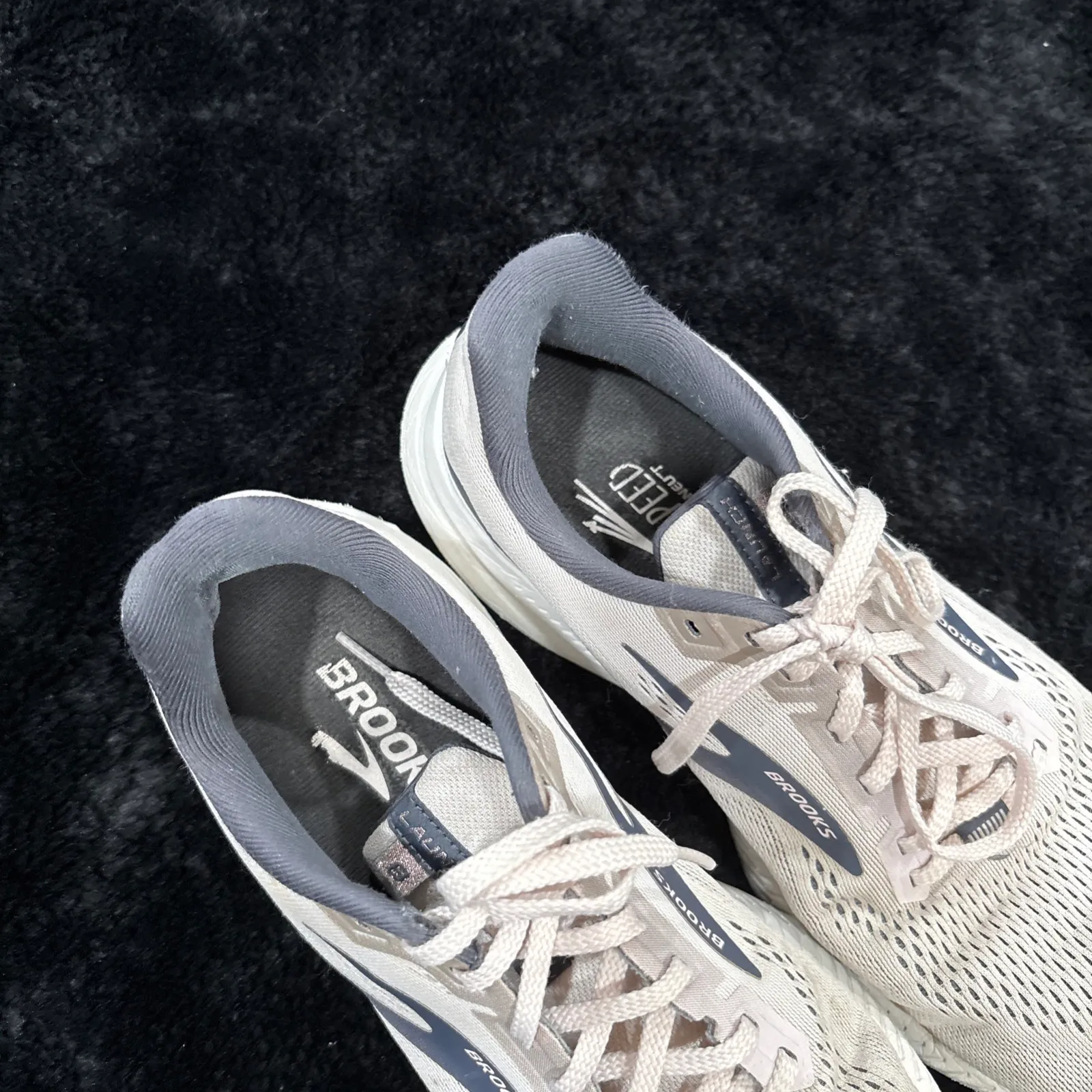 Brooks Launch 8 Running Shoes Womens Size 10B Pink Lace Up Athletic  - Image 3