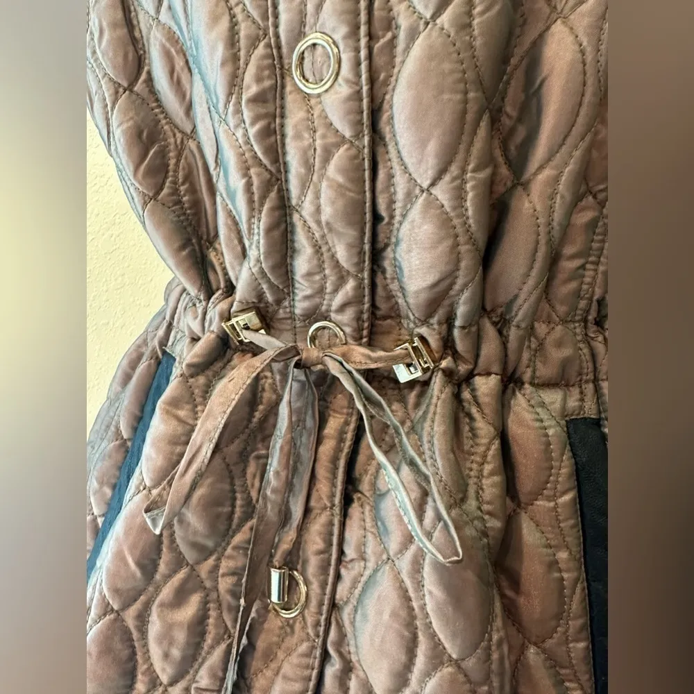 EUC Casual Identity women’s M faux fur collar insulated vest Bronze Brown Size M - Image 3