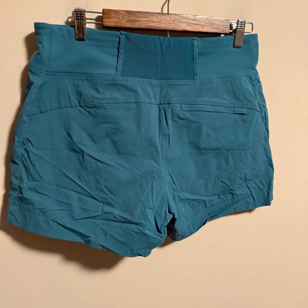 Athleta Trekkie North Short Borealis Green Teal Hiking- Size 10 - Image 4