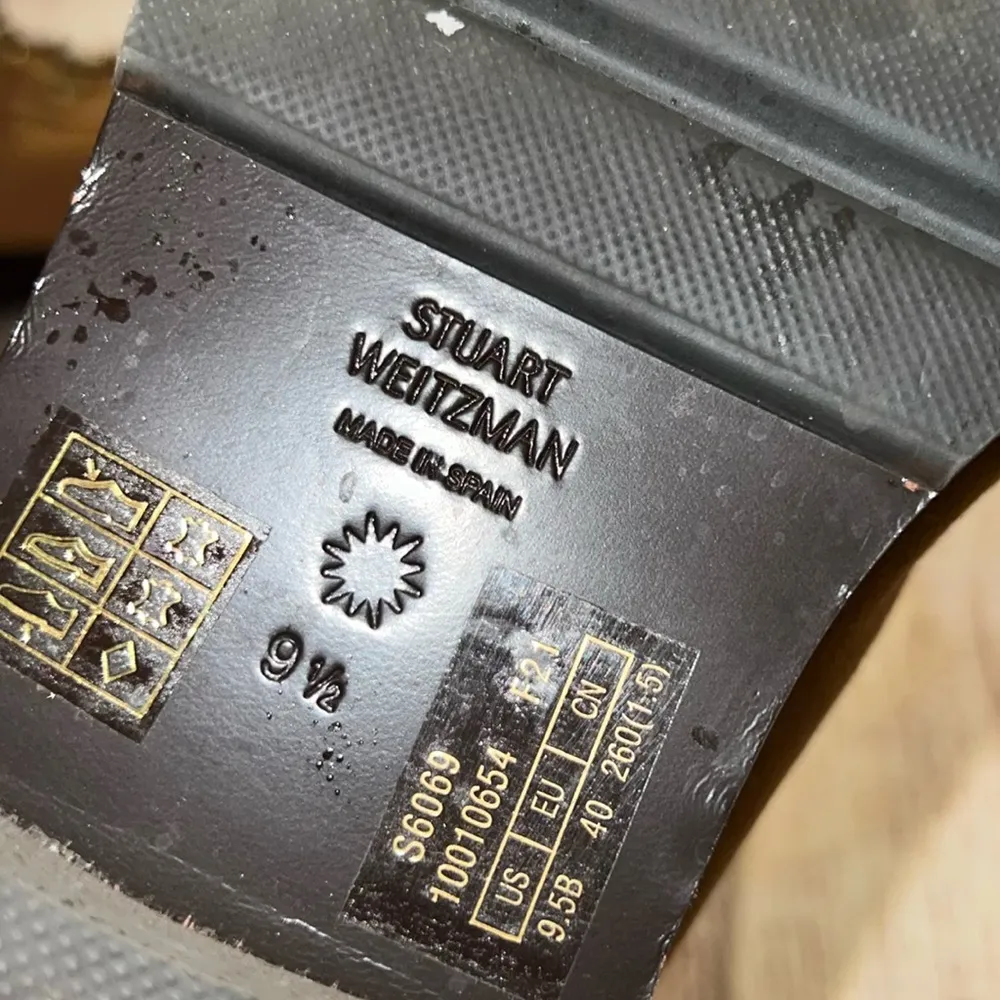 Stuart Weitzman winter boots. Size 9.5 - Image 5