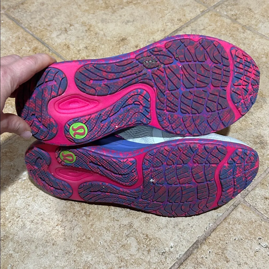 Lululemon Blissfeel Womens Running Shoe Special Edit. Vapor/Psychic / Pow Pink - Image 5