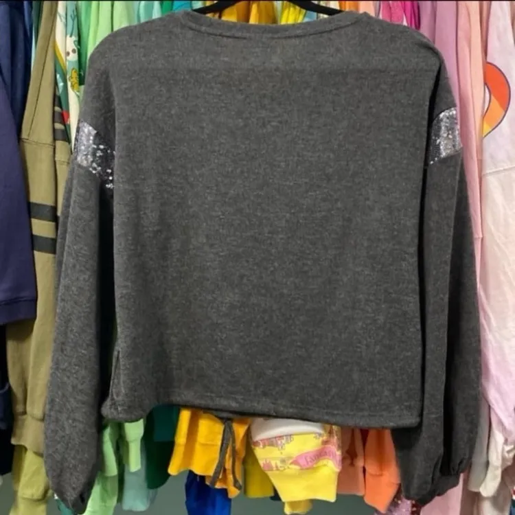 Disney  parks sequin cropped top sweater L - Image 7