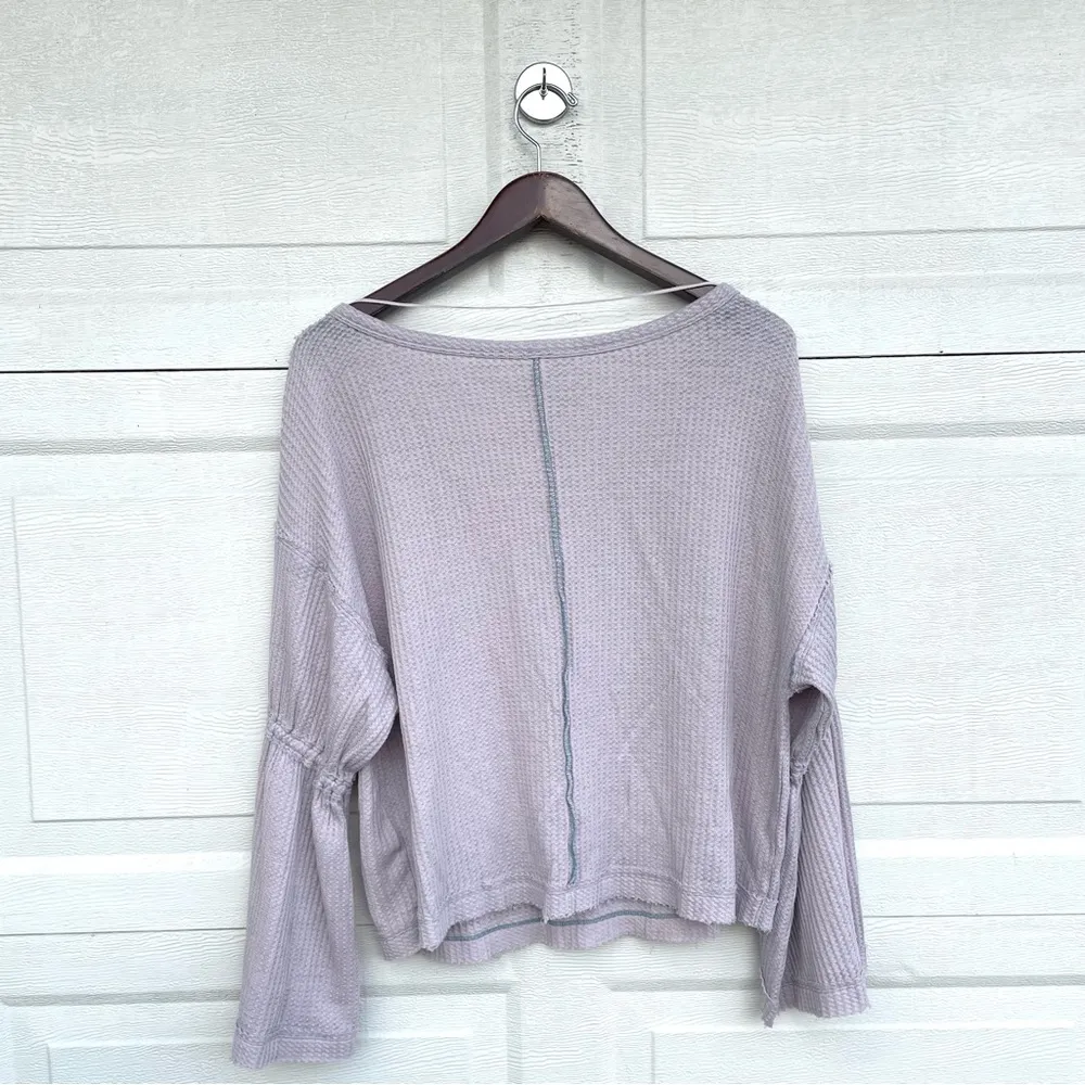 We The Free Womens Shirt Dahlia Lavender Flared Sleeve Thermal V-Neck Small - Image 4
