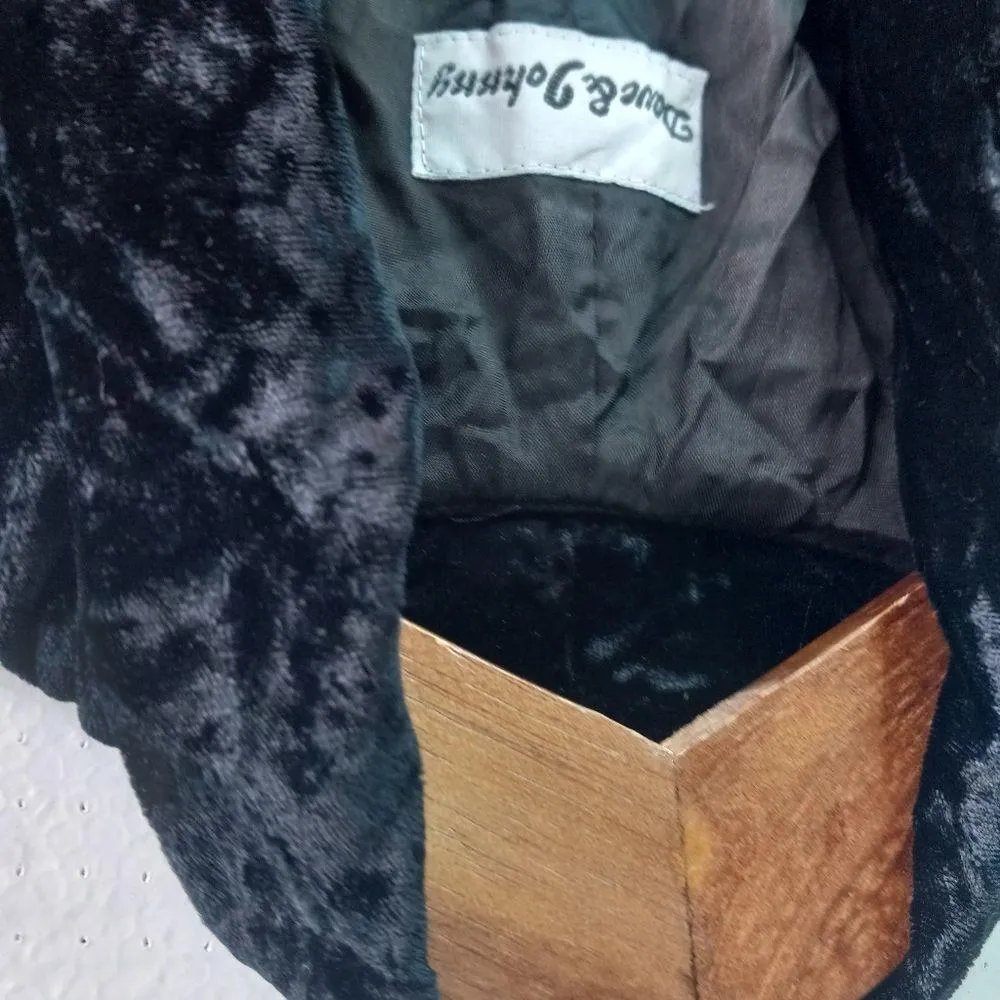 Dave & Johnny L Unique Black Crushed Velvet Cape Coat Whimseygoth Vintage - Image 5