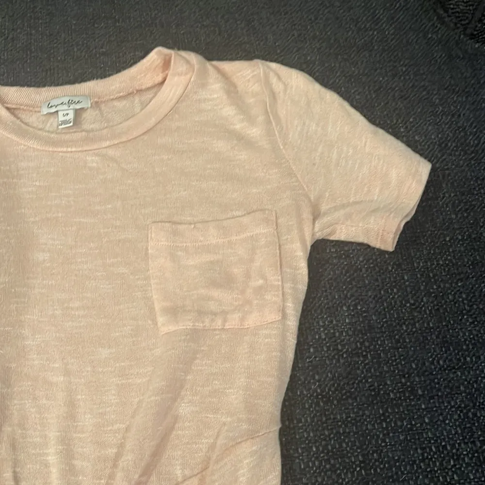 Short sleeve ultra thin sweater with decorative knot in front - Image 5