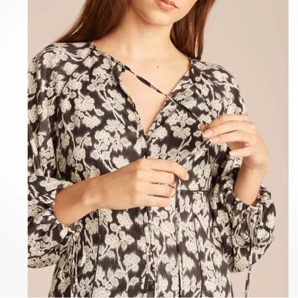 Rebecca Taylor Alicia Fleur Black Floral Blouse Top Size 4 - Image 2