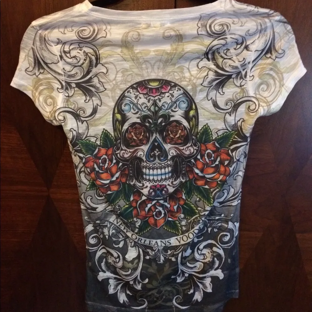 3/24 New Orleans Voodoo Sugar Skull T - Image 2