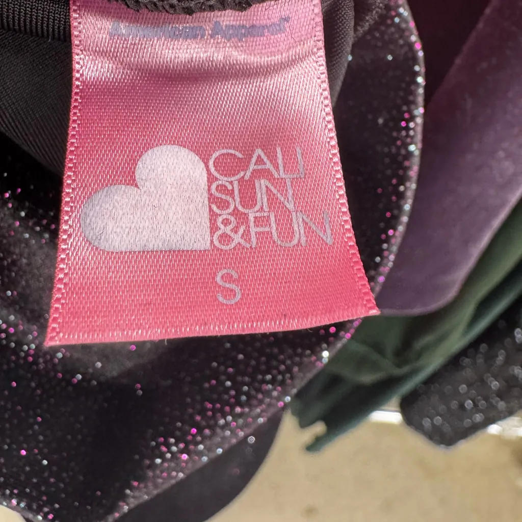 Black Glitter Crop Top - Image 5