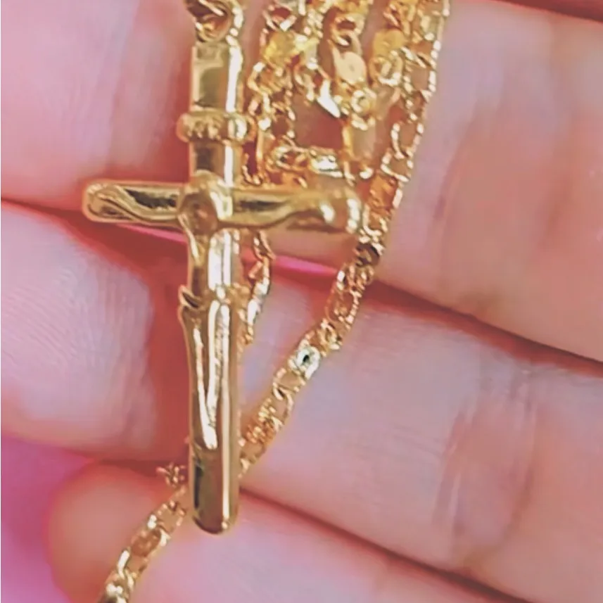 NEW Unisex 24k Yellow Gold Vermeil Crucifix Cross Pendant Necklace, 16-18”‎ - Image 10