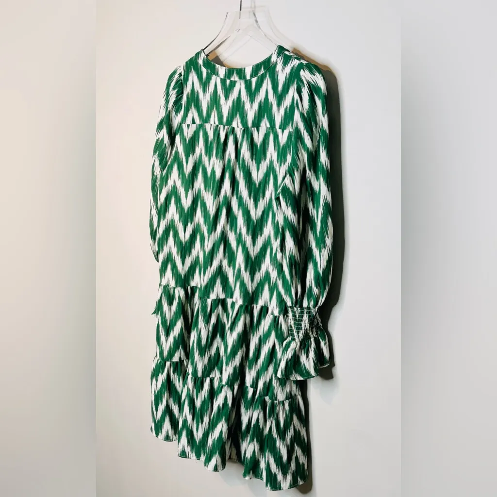 Pomander Place Tuckernuck Ikat Kenzo Green White Tiered Dress Size M - Image 9