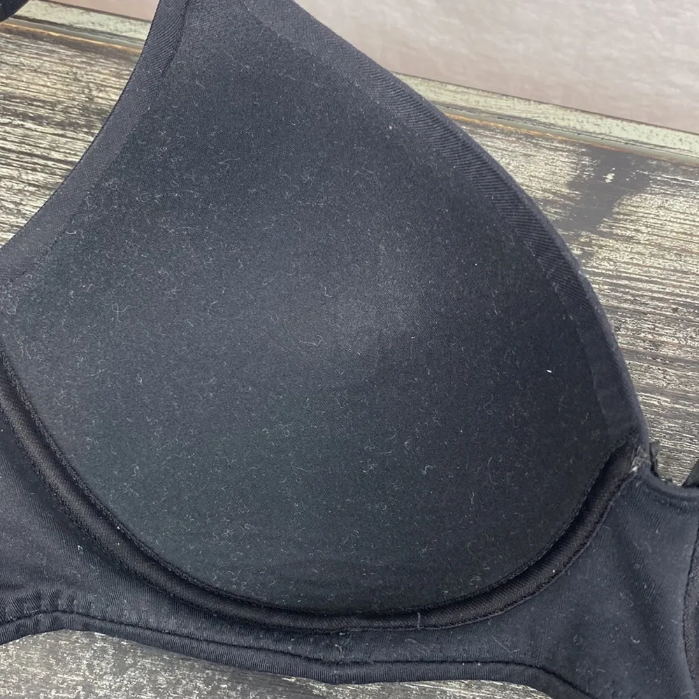 Soma Black Embraceable Wireless Bra 32D - Image 6