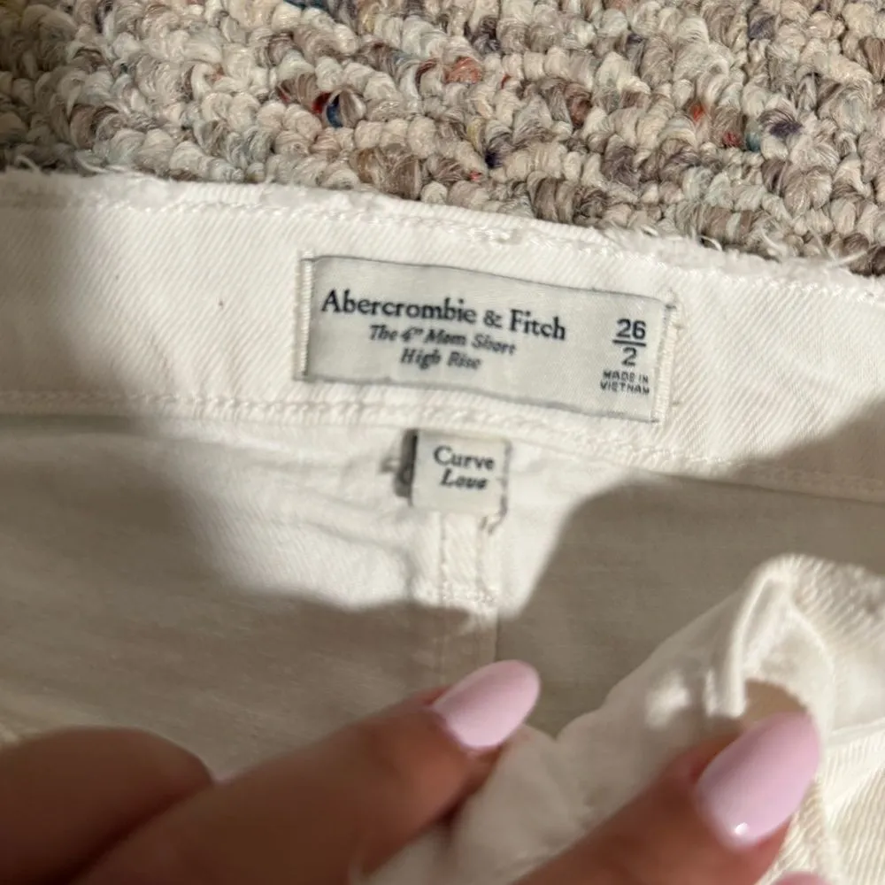 Abercrombie & Fitch 4” Curve Love High Rise White Mom Short Size 2 (26) - Image 7
