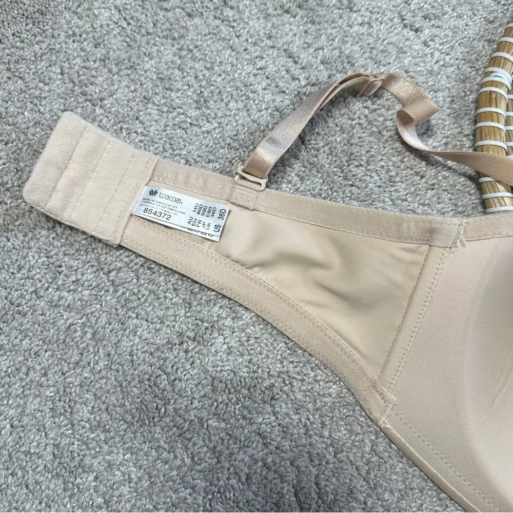 Wacoal Women’s Staying Power Wire Free Strapless Bra in Sand Size 36D - Image 9