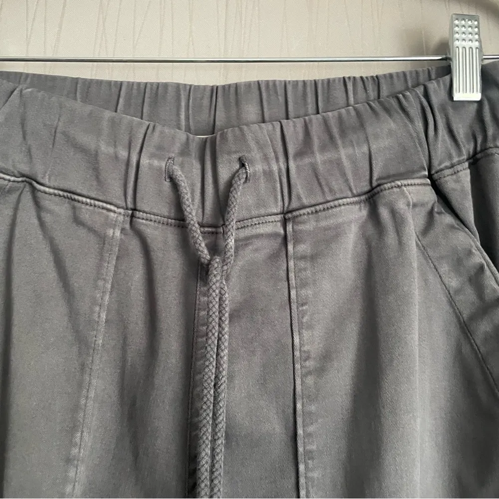 Cloth & Stone Jogger Pants Womens size XS - Image 3