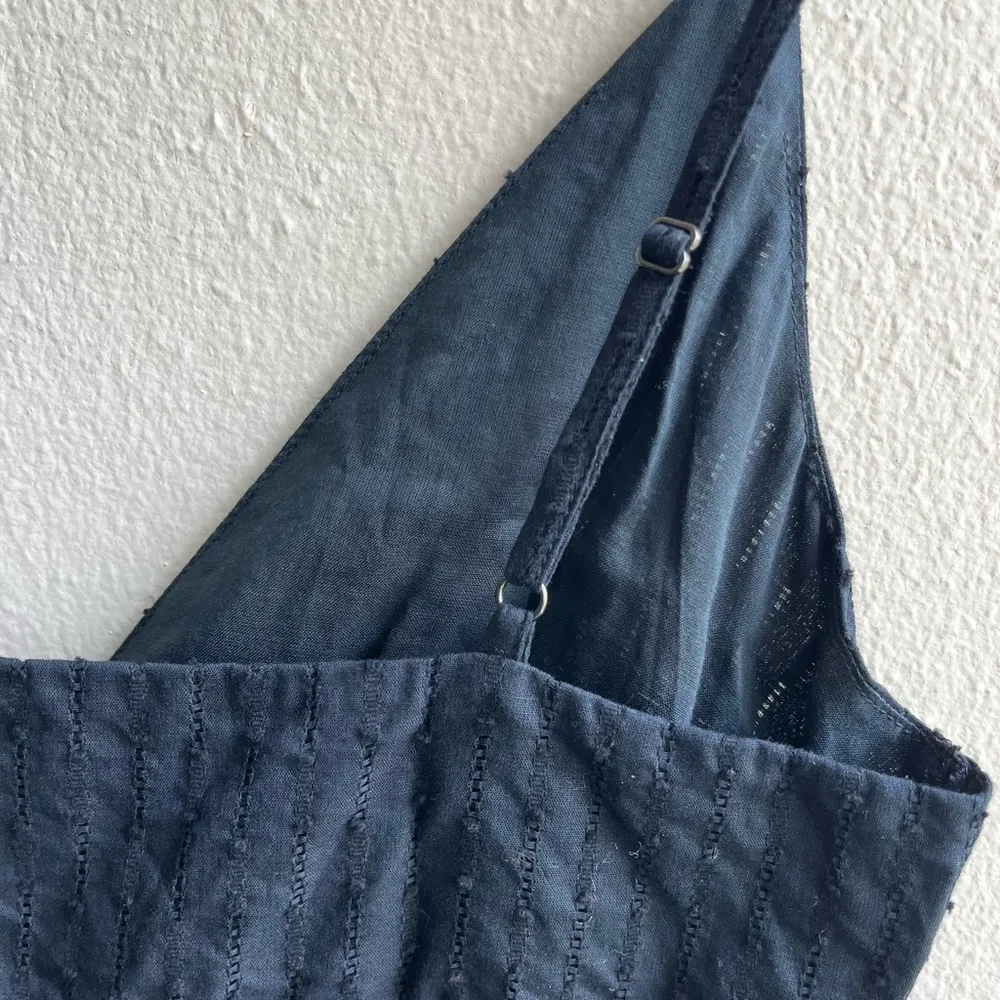 Banana Republic black 100% cotton tank top with adjustable straps - Image 4