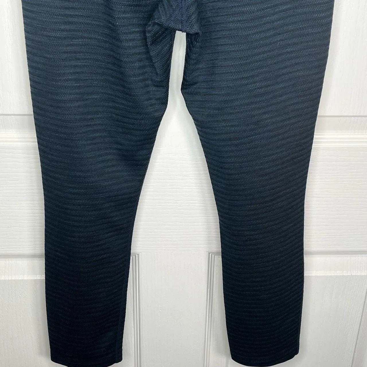 Athleta Black And Blue Striped Leggings - Image 6