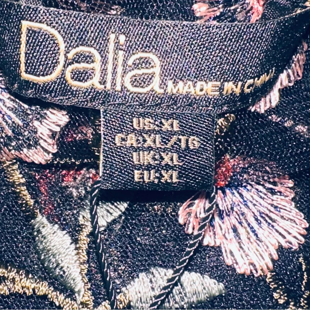 Dalia Floral Embroidered Tulle Top Black Size XL - Image 14