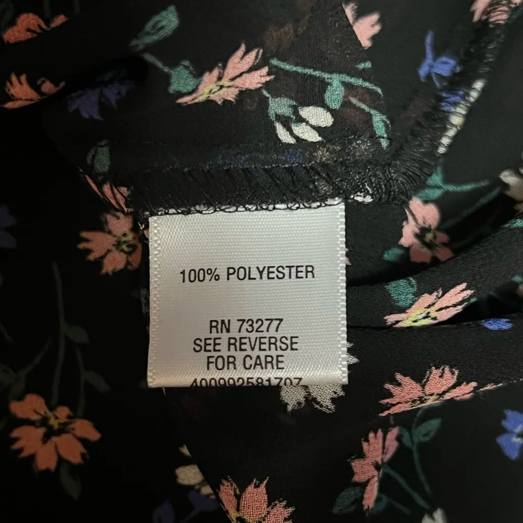 Candie’s Floral Print Navy Blue Chiffon Top/Blouse - Excellent Condition (M) - Image 6