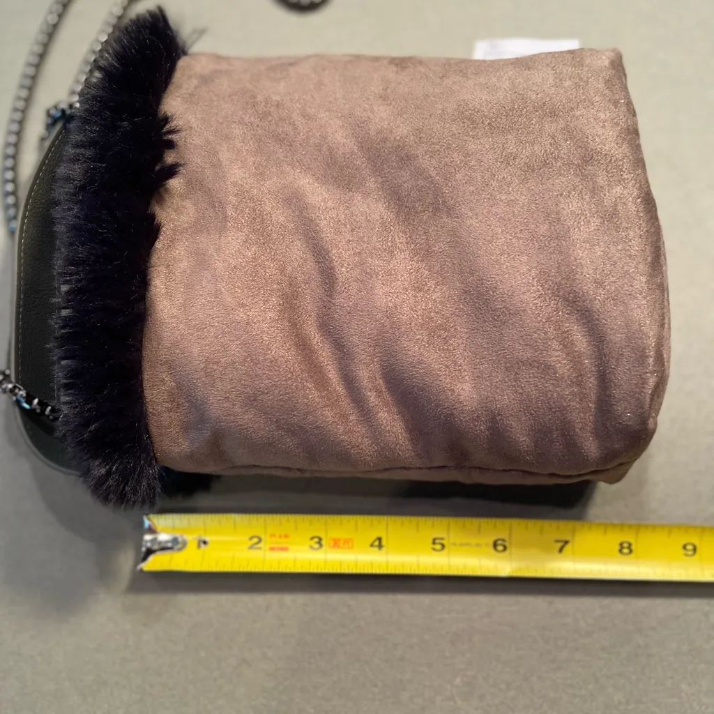 Evelyn’s Prelonge small‎ Faux Fur Cross body w/Handle navy blue Handbag Purse - Image 12