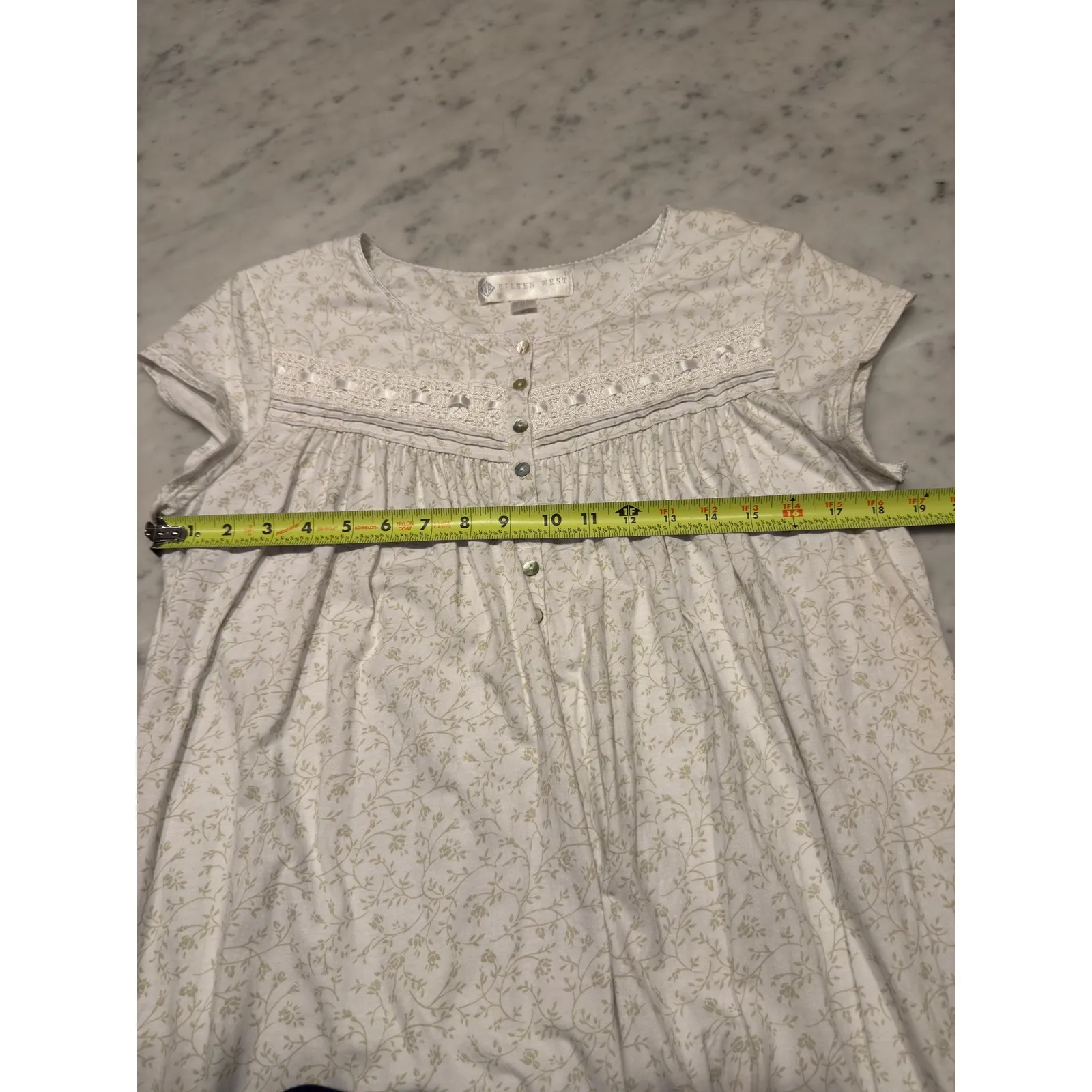 Eileen West Women's White Floral Print Nightgown Short Sleeve Ruffle Trim Size M Size M - Image 4