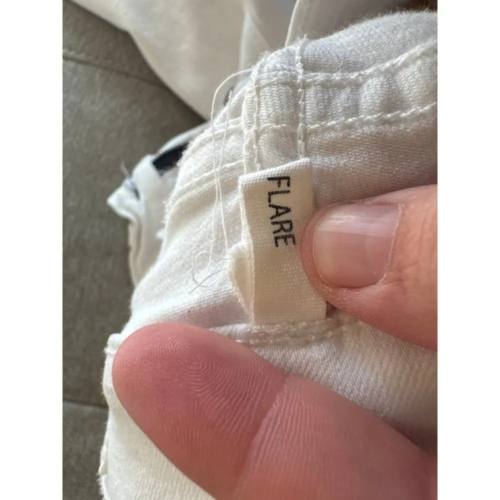 Women’s rag & bone White Flare Jeans Size 25x26 Frayed Hem Made in USA - Image 6