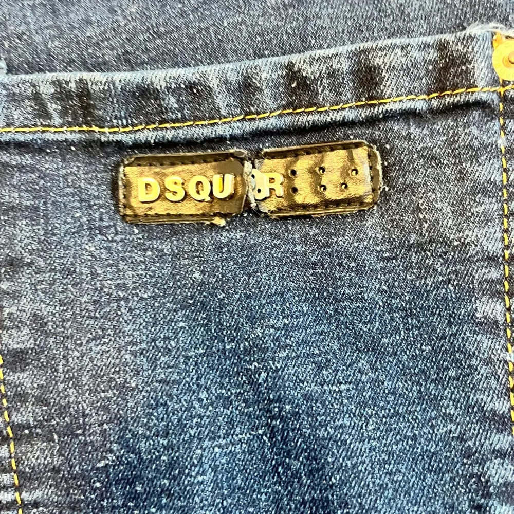 D squared 2 skinny with raw hem jeans measurements in pictures Size undefined - Image 4