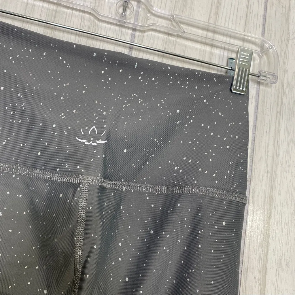 Beyond Yoga Alloy Ombre High Waisted Legging Grey Silver Dizzy Speckle Small - Image 9