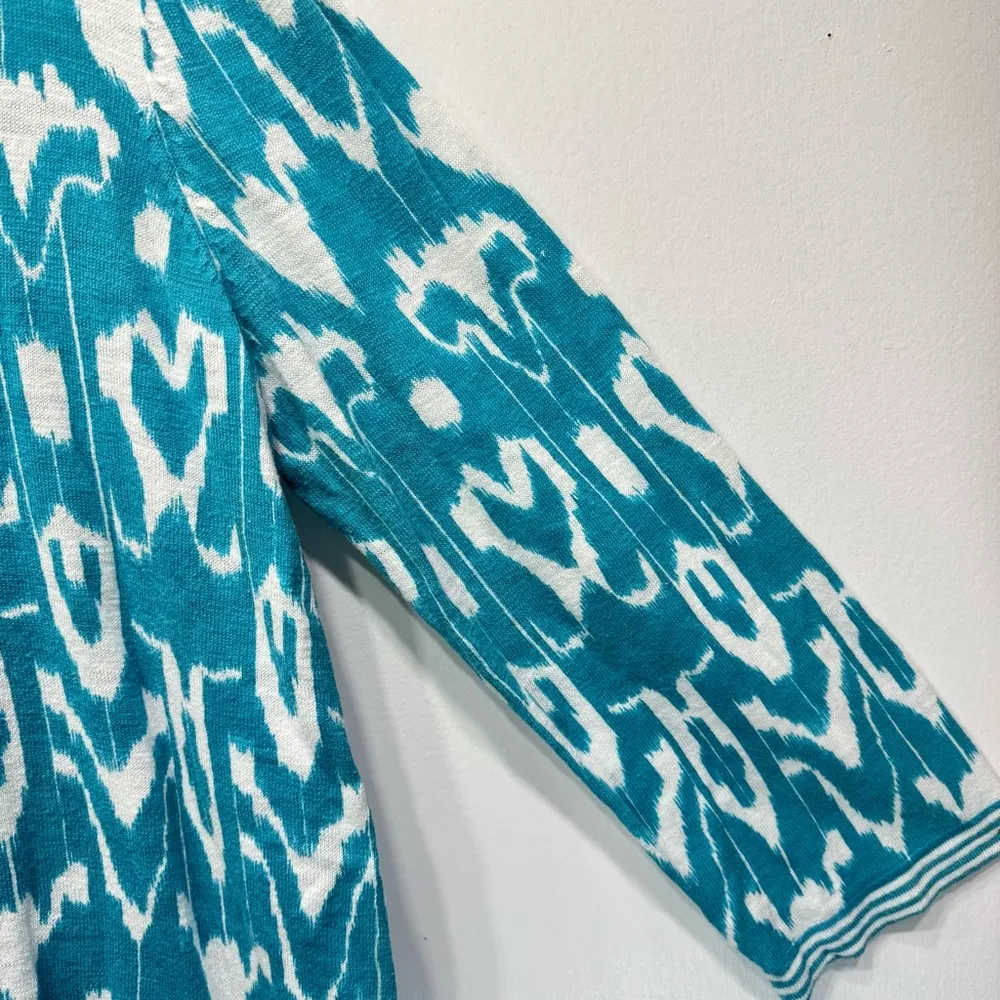 Chico’s Turquoise and White Ikat Striped Trim Lightweight Cotton Tunic Sweater - Image 4