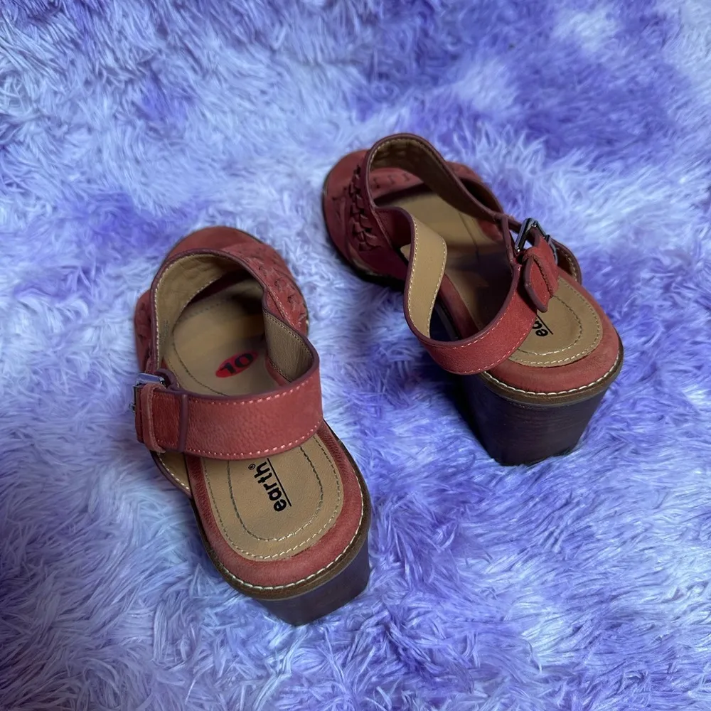 Earth Women's Anty Round Toe Stacked Block Heel Leather Dress Slingback Sandals Red Size 10 - Image 6