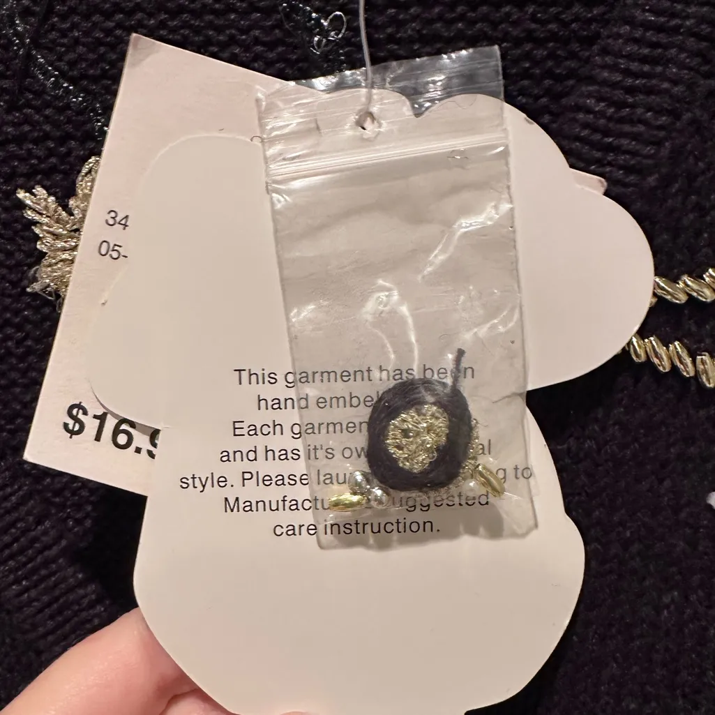 NWT Vintage Bobbie Brooks‎ Black Embroidered Christmas Angels Sweater Vest Large - Image 5