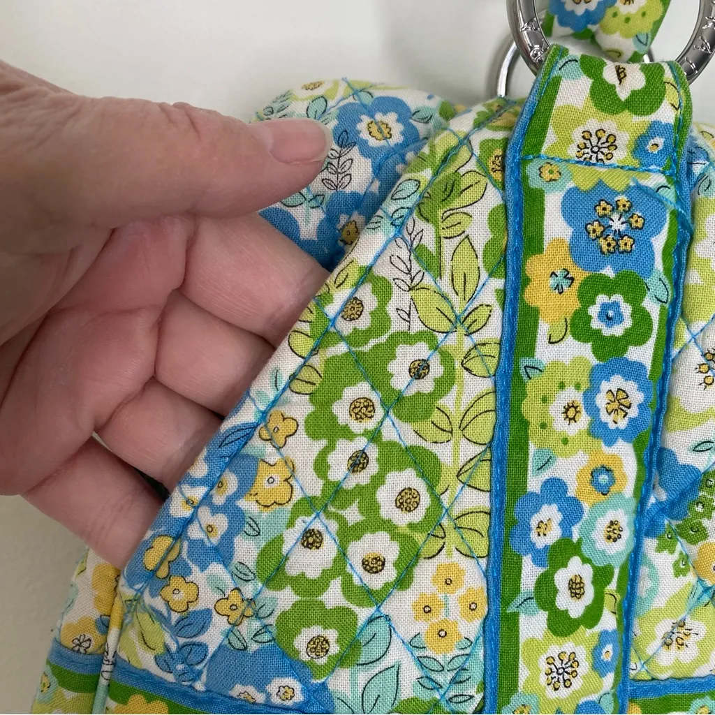 Vera Bradley Quilted Tote Bag Blues Greens Medium - Image 5