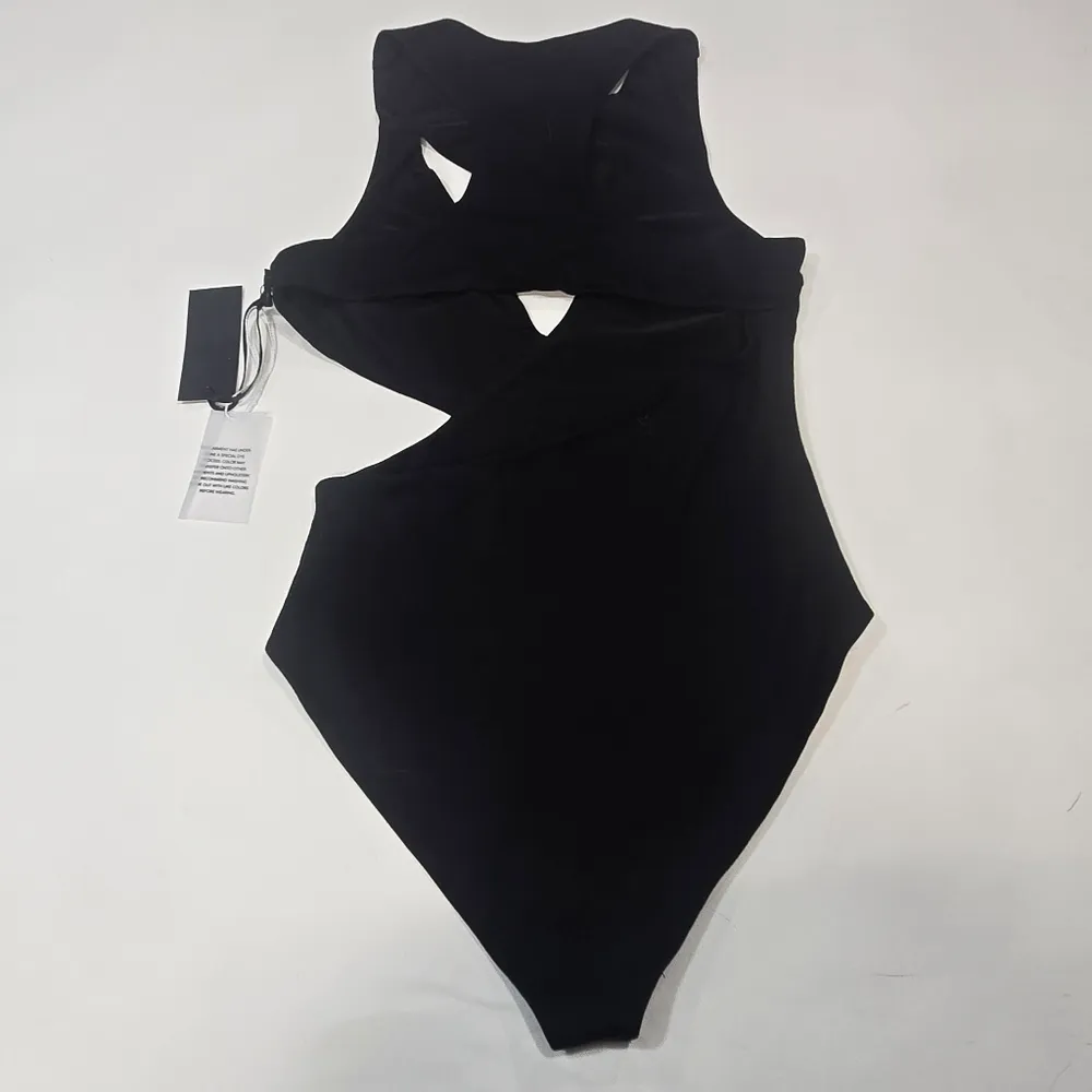 h:ours Kyoto Bodysuit in Black - Image 11