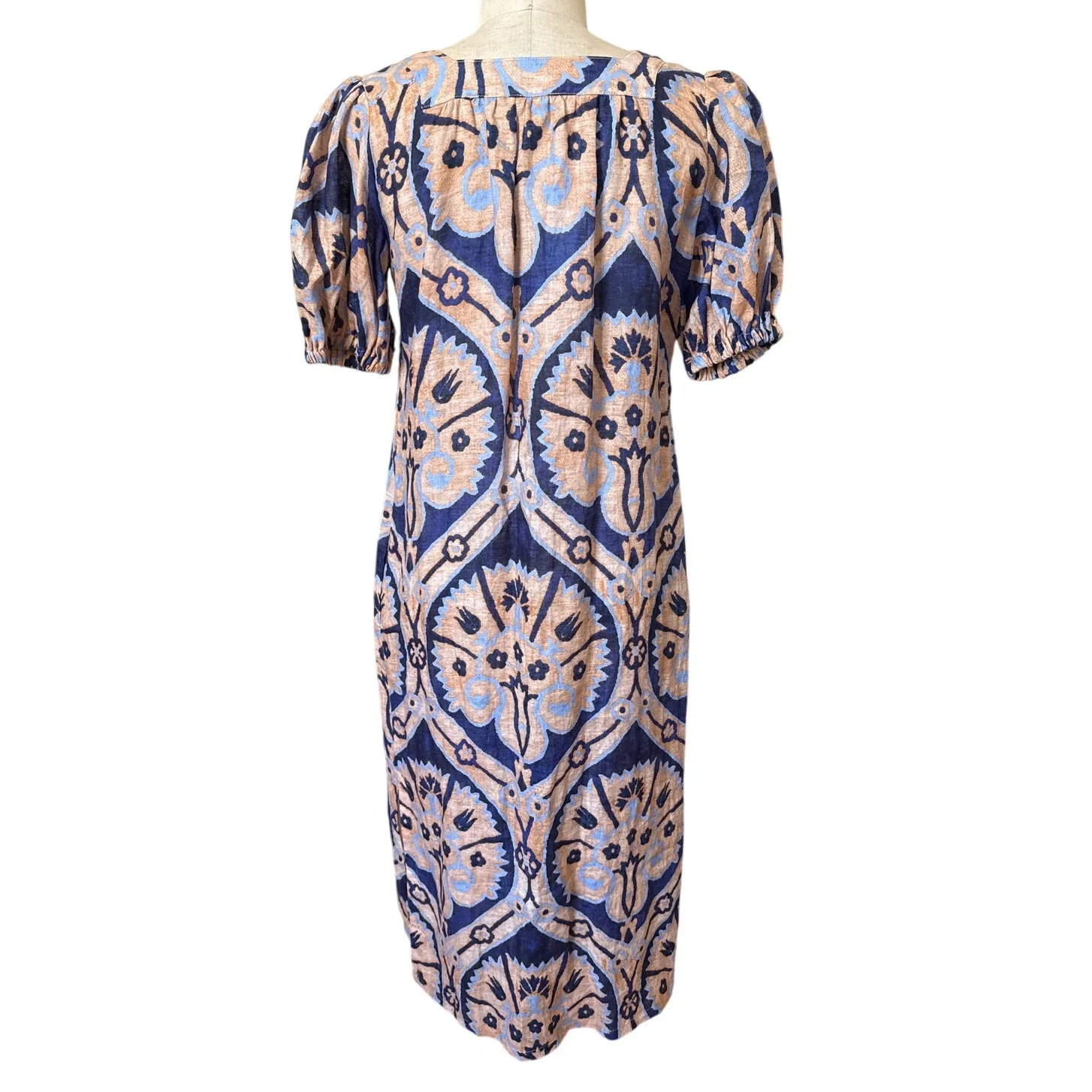 Never A Wallflower Square Neck Midi Dress in Marrakech Medallion Size XS Blue - Image 4