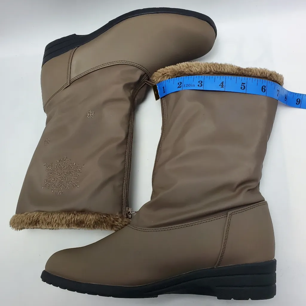 Judith Sport Snowflake 2 Mid Calf Zippered Winter Fur Lined Boots Taupe Size 8 M Tan - Image 6