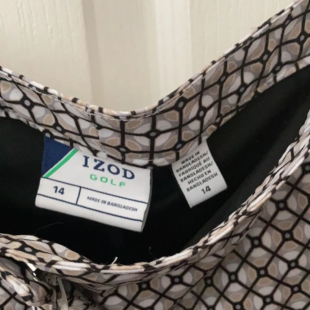 IZOD FINAL MARKDOWN  golf skort 14 - Image 4