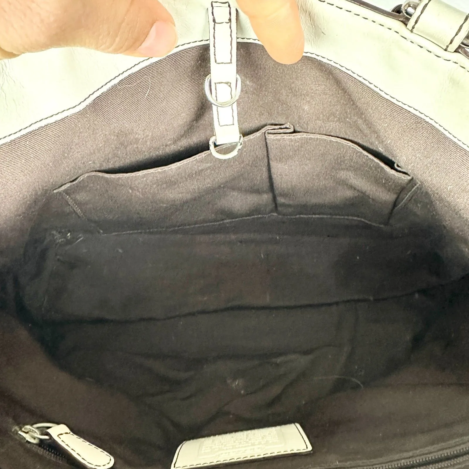 Coach Gallery Outline Metallic Leather Tote Purse Champagne Gold Signature Logo - Image 10