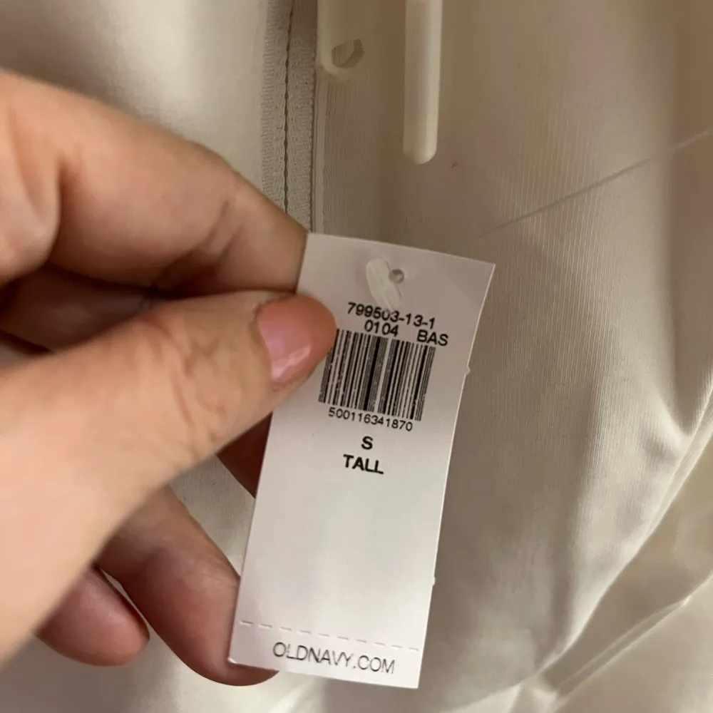 New with tags White Half-Zip Pullover Sweatshirt s tall dynamic fleece old navy - Image 2