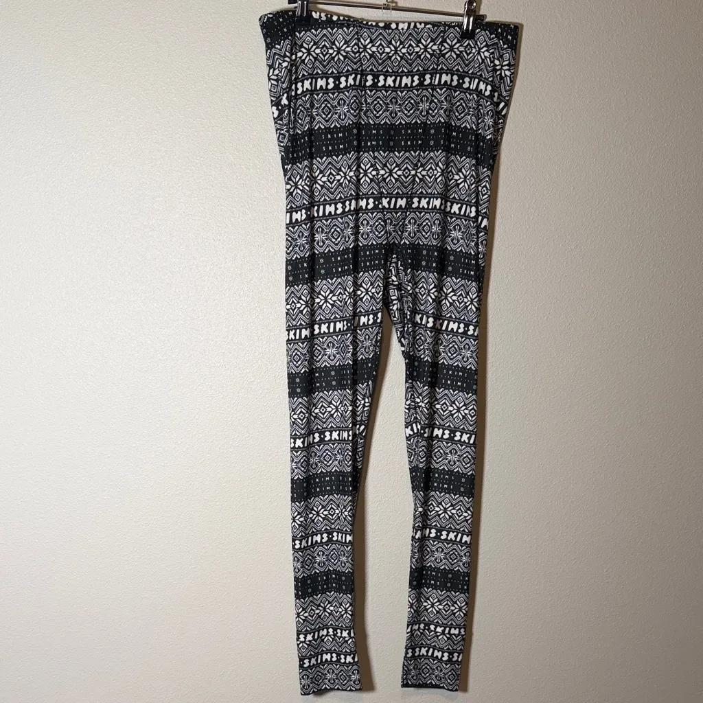 Skims plush pointelle logo leggings 2X NWT onyx fair isle - Image 4