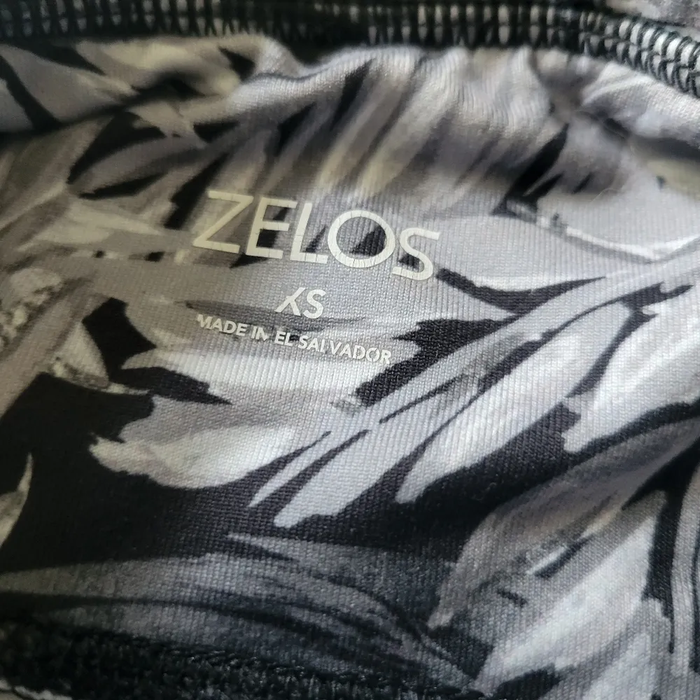 Zelos activewear outfit leggings and top bra size xs - Image 3
