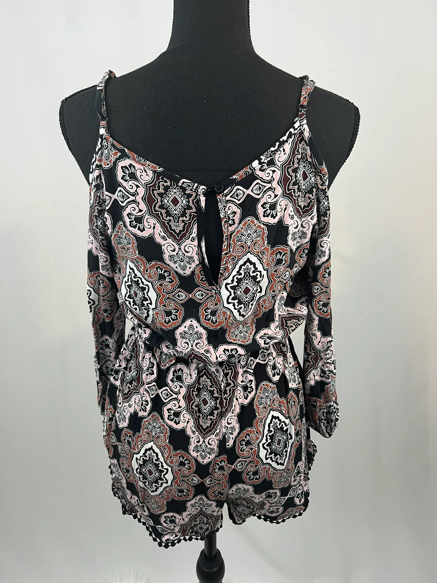 Charlotte Russe Romper - Image 2