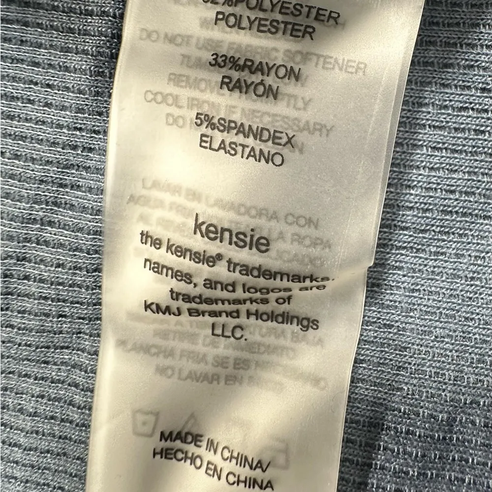 NWT KENSIE waffle knit LS Henley top. Blue-gray. Size women’s large. - Image 4