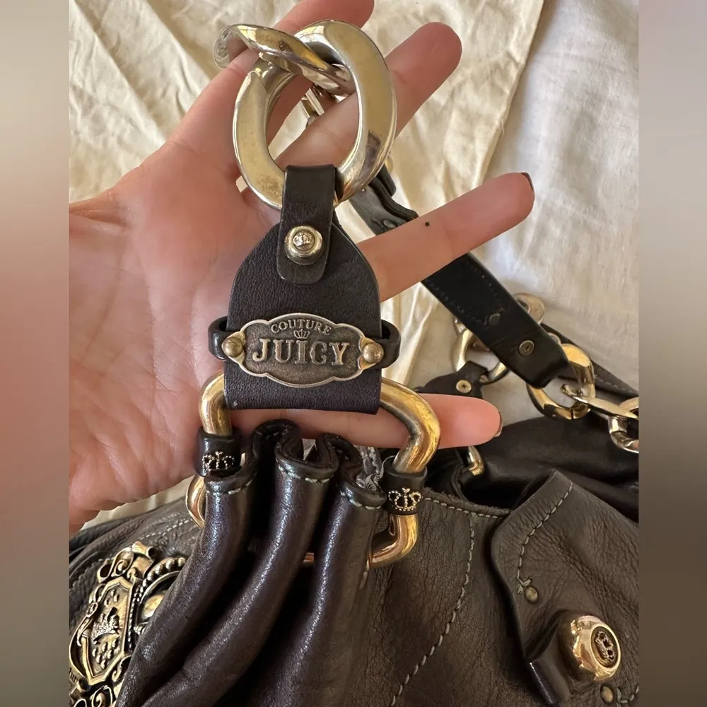 Authentic Rare Vintage Juicy Couture Real Leather Royal Chain Purse - Image 7