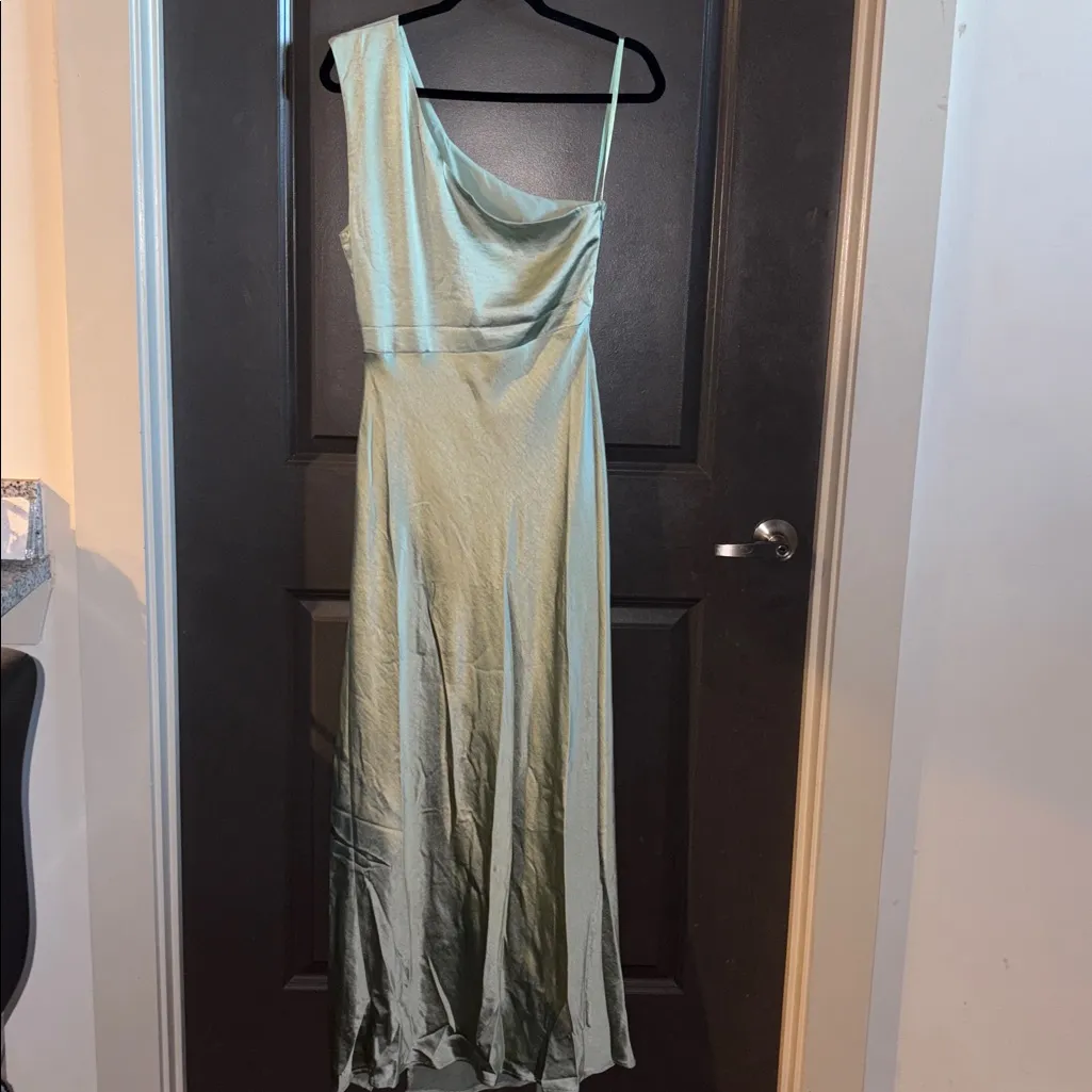 Victoria Maxi Dress Sage Green Size 12 - Image 11