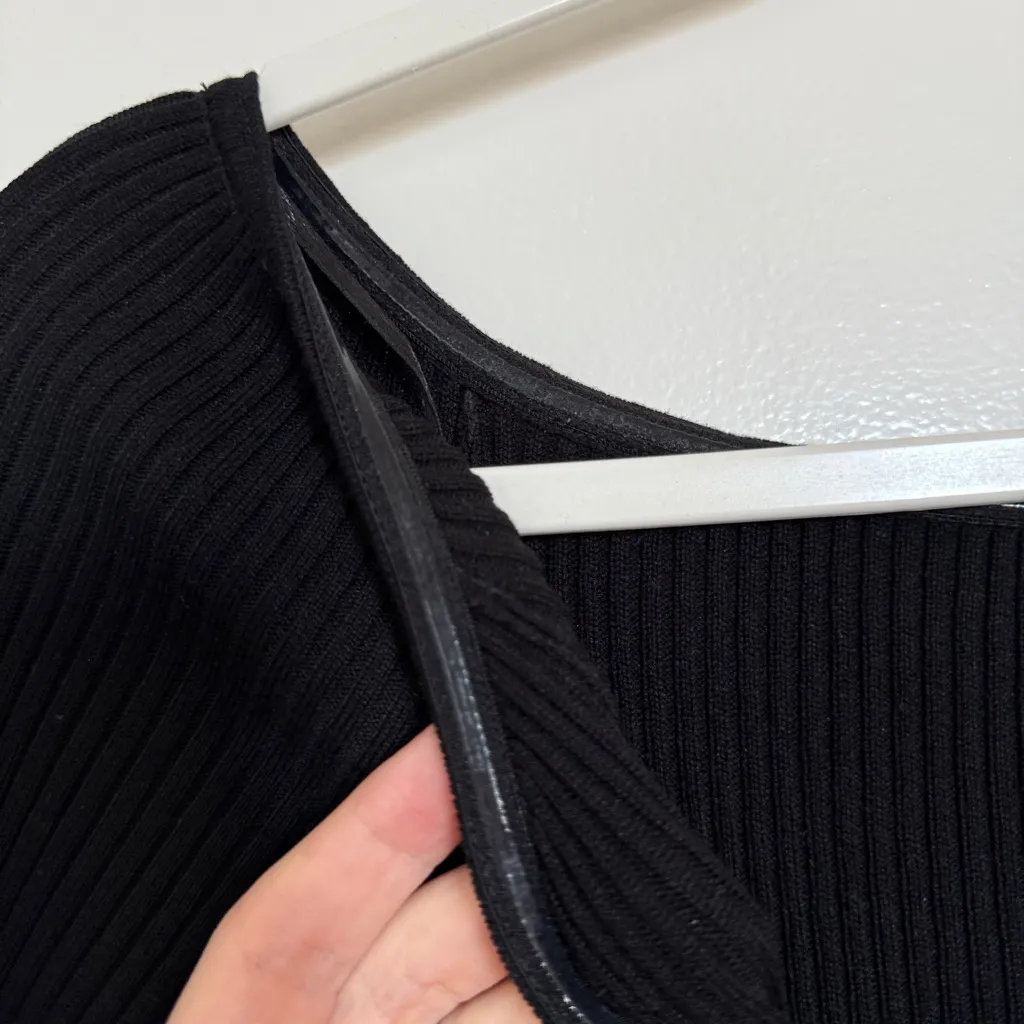 H&M RIB-KNIT OFF-THE-SHOULDER DRESS - Image 4