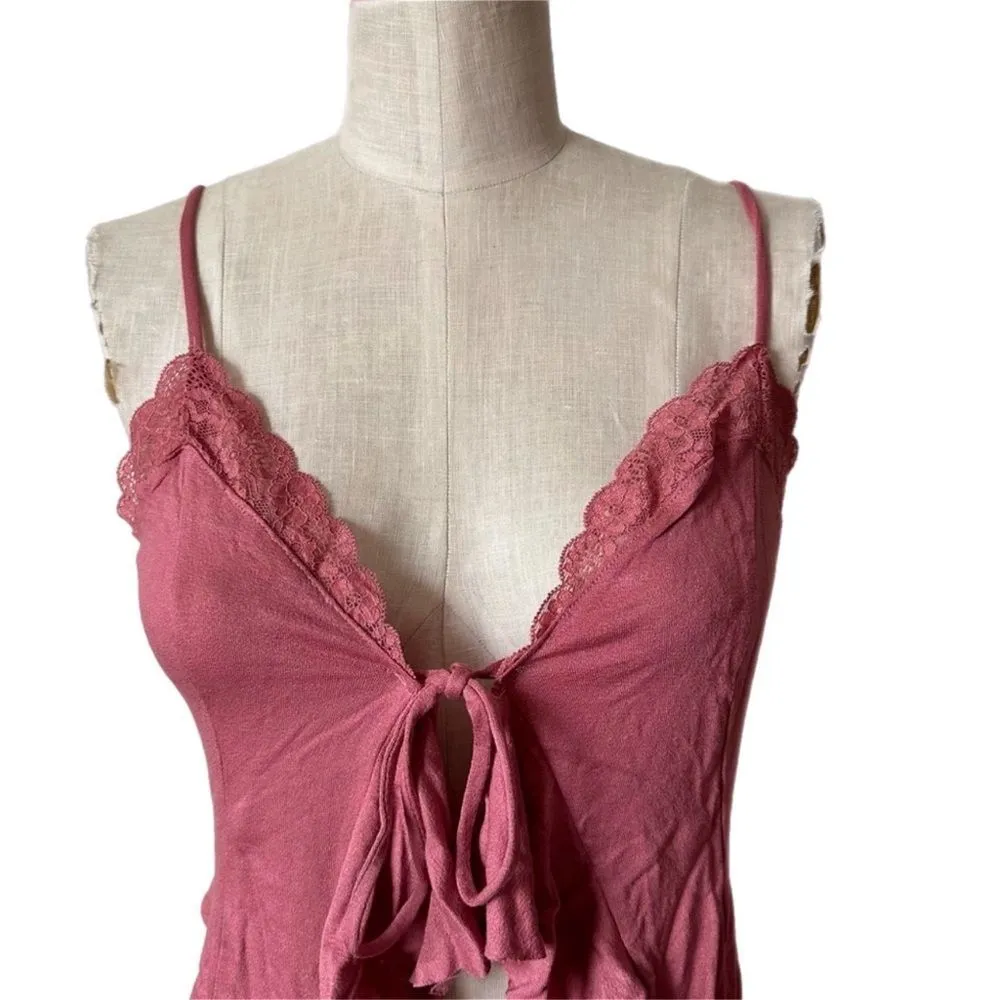 Urban Outfitters Hopeless Romantic Lace-Trim Flyaway Cami in Pink Size Large - Image 4